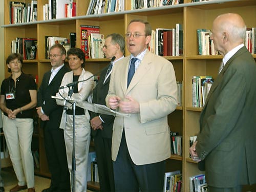 De Romy Schneider Sarah Biasini Remise Des Insignes Dofficier De