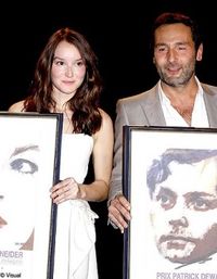 Anais-Demoustier-et-Gilles-Lellouche-laureats-des-prix-Romy-Schneider-et-Patrick-Dewaere