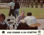 Femme fenetre - LC France (11)