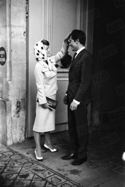 1958-06-10 - Alain-Delon-Romy-Schneider-Photos 11